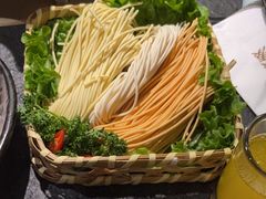 -湊湊火锅·茶憩(卓展店)