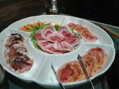 -韩红石板肉(范西路店)