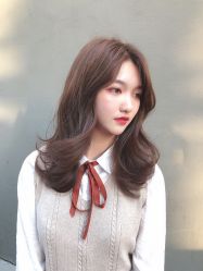 -银星女王公园发型艺术沙龙