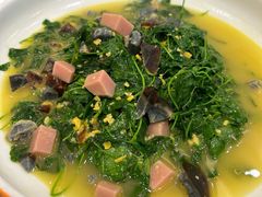 -老季市·三代非遗传承·地标美食老汁鸡(工农路店)