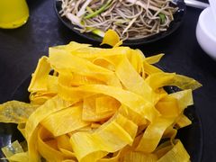 油豆皮-新乡杨记红焖羊肉火锅(天坛南门店)