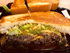 -The Habit Burger Grill 哈比特汉堡(复兴soho店)