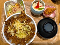 -牛気·越光米牛肉饭(水游城店)