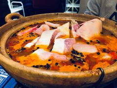 -猫爷的腔调·黔小馆(交大医学住宅区店)