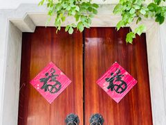 -龙华寺