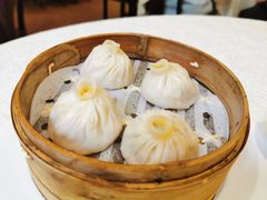 蟹粉汤包-梅龙镇酒家(南京西路总店)