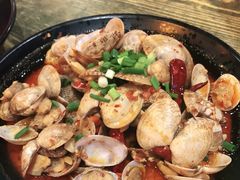 -老闵田螺馆·南昌特色小炒(梦时代店)