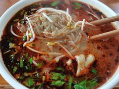 帽结子肥肠粉-白家高记肥肠粉(总店)