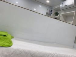 -苗医生专业祛痘·皮肤管理