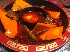 番茄鸳鸯锅-蜀辣居鲜货老火锅(红牌楼店)