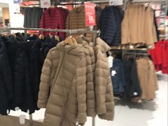 -优衣库(南京建邺万达广场店)