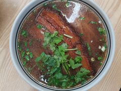 -小马牛肉面·牛骨熬制(南京博物院店)