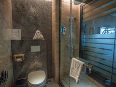 -泸州唯逸酒店(大山坪警察学院店)