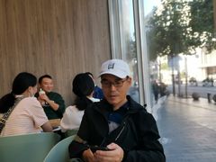 -奈雪的茶(市百一店)