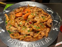 -胖哥俩肉蟹煲(石家庄长安万达店)