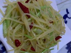 酸辣土豆丝-满圆薄春饼(新世纪店)