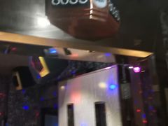 -加州红歌声宴KTV(白石洲店)