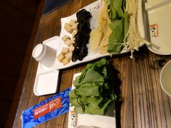 -三江源活鱼现烤(维多利摩尔城店)