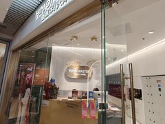 -海马体照相馆(环贸iapm大师爱情店)