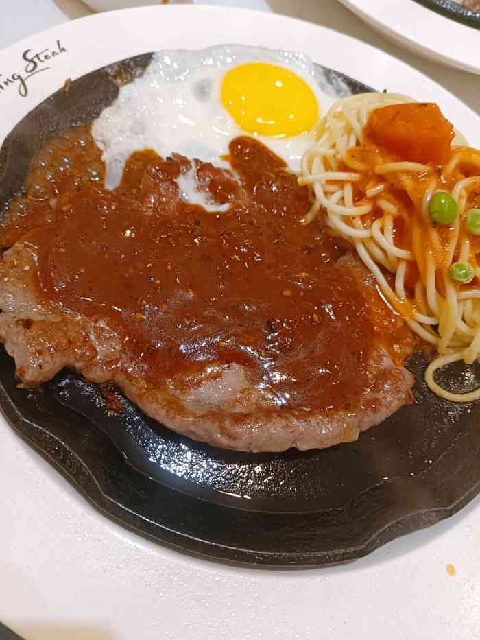 诺丁牛排餐厅(镇江宝龙店)-"家门口也开了诺丁牛排了,那一定是要来探
