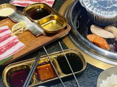 -何发发和牛烧肉·鳗鱼榴莲放题自助(乐峰广场店)