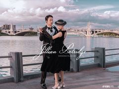 -爱我旅拍婚纱摄影(大理店)