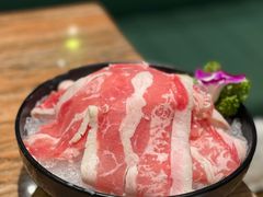 至尊谷饲肥牛-春润大地海南椰子鸡(沙井京基百纳广场店)