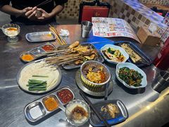 -马路牙子烧烤音乐酒馆(望京店)