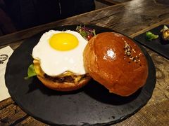 -HIGH FIVE哈福手工汉堡(桂林路店)