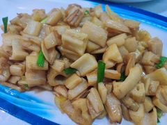 -倪氏兄弟尖椒鸡(云报华府店)