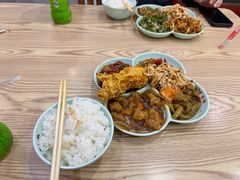 -晓宇盒饭(民安街店)