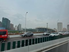 -上海体育场