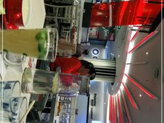 -必胜客(绿地新都会店)