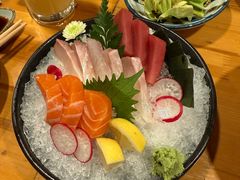 -晶吉·居酒屋·日本料理·烧鸟(中山区民主广场经典生活店)