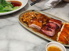 -蝴蝶里·粤菜·点心(滨江龙湖店)
