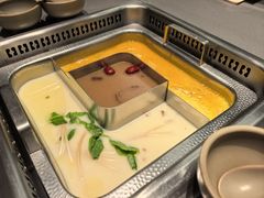 三拼锅-巴奴毛肚火锅(悠唐购物中心店)