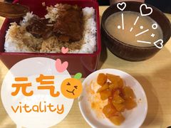 香焖排骨饭-和风拉面