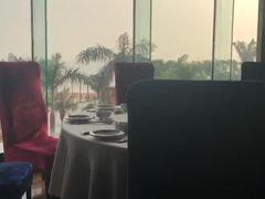 -五月花海鲜城