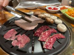 -万兴佳烤肉·长白山老味道(宏泰广场店)