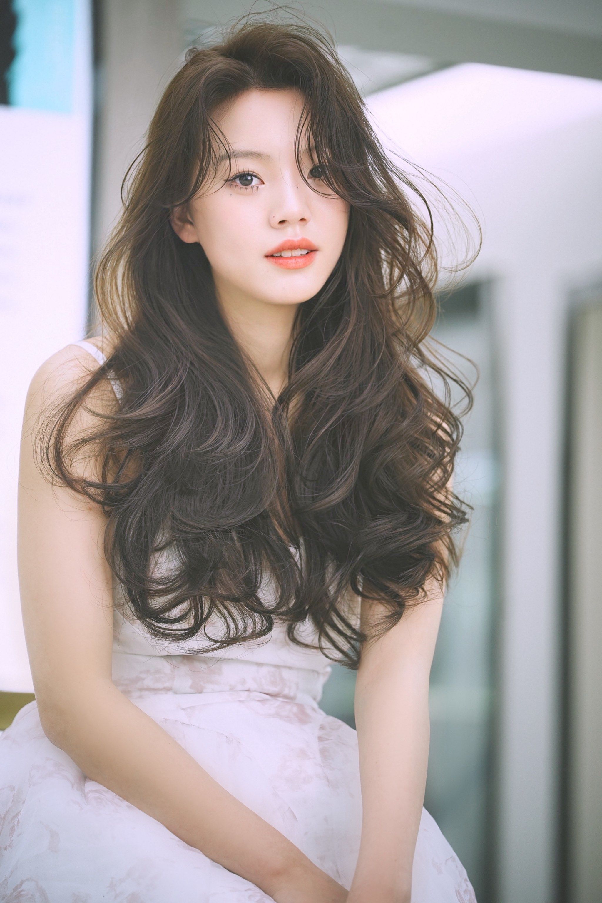 波浪卷发的夏日风