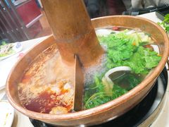 -楼外楼大刀肉传统火锅居(博学路店)