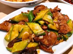 大厨肝尖-吕氏疙瘩汤·新派鲁菜(欢乐汇店)