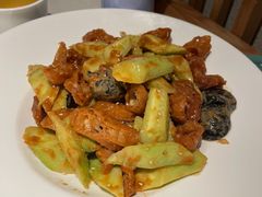 -聚友斋(陶瓷琉璃馆水晶街店)