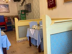 -马尔龙新疆饭店·清真(瑞景店)