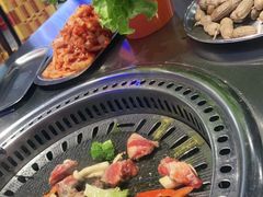 -马路牙子烧烤音乐酒馆(望京店)