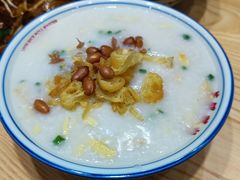 荔湾艇仔粥-荔银肠粉·非遗手藝(夫子庙店)