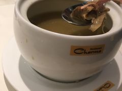 -港丽餐厅(高德置地店)