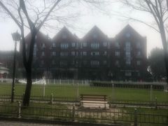 -钟书阁(松江泰晤士小镇店)