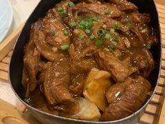 饭盒焖肥肠-渔娘渔家丹东海鲜(东直门店)