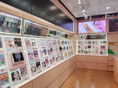 -4iNLOOK美瞳店(中山公园龙之梦店)